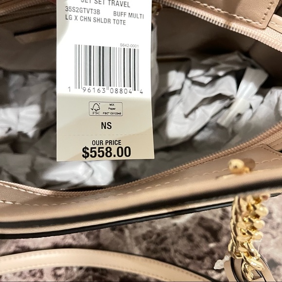 MICHAEL KORS Jet Set Large Color-Block Logo Tote Bag - Picture 11 of 11